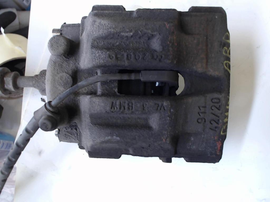 Étrier arrière droit BMW E90 2.0D 136 FAP (100Kw) LP/ 13311, Enlèvement ou Envoi, Utilisé, BMW