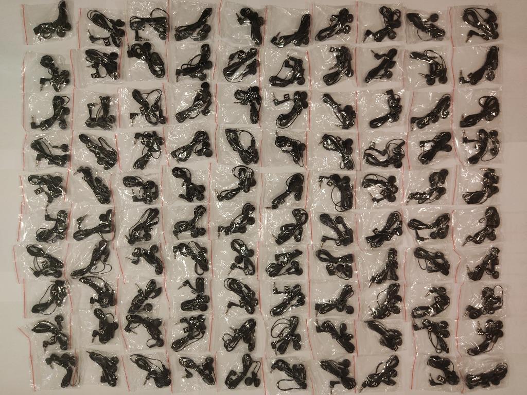 100x Écouteurs Filaire Intra-Auriculaires - 100 unités, neuf, TV, Hi-fi & Vidéo, Enlèvement ou Envoi, Neuf