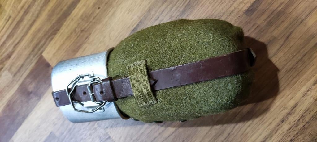 Naoorlogse Duitse veldfles, Verzamelen, Militaria | Tweede Wereldoorlog, Overige soorten, Kleding of Schoenen, Ophalen
