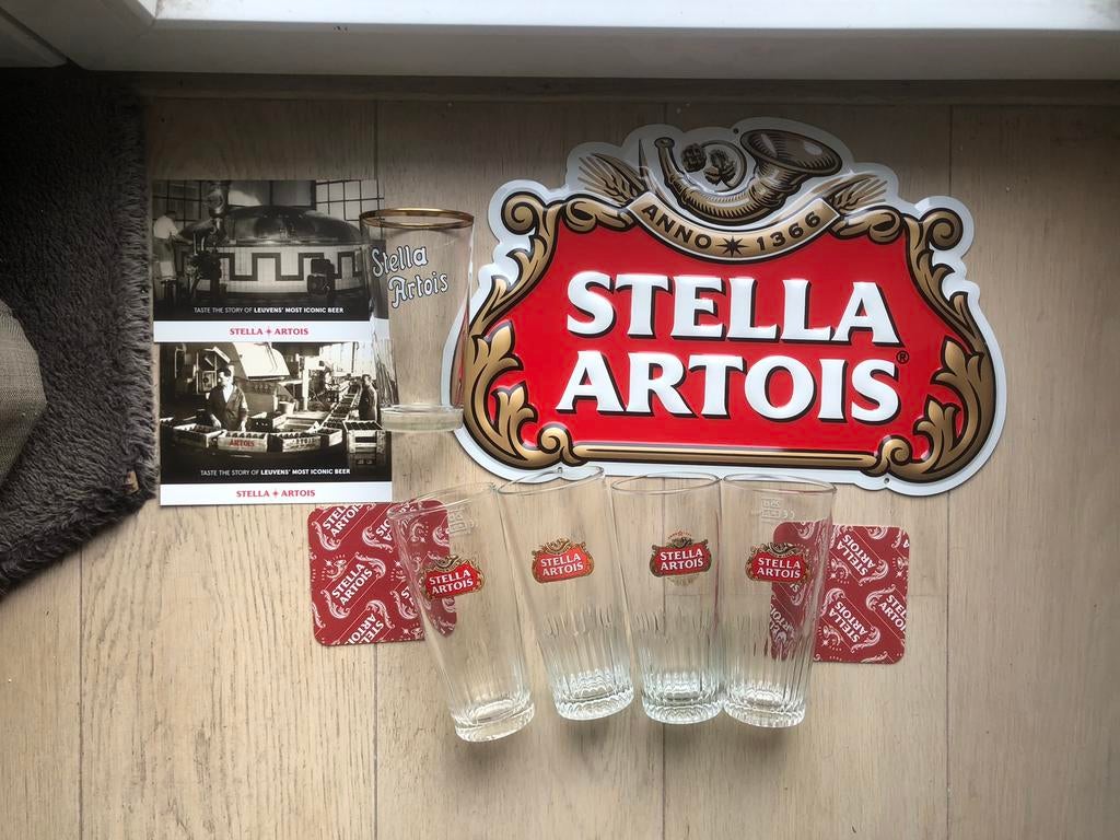 Reclamebord Stella Artois+glazen+bierviltjes+postkaarten., Verzamelen, Ophalen, Zo goed als nieuw, Reclamebord