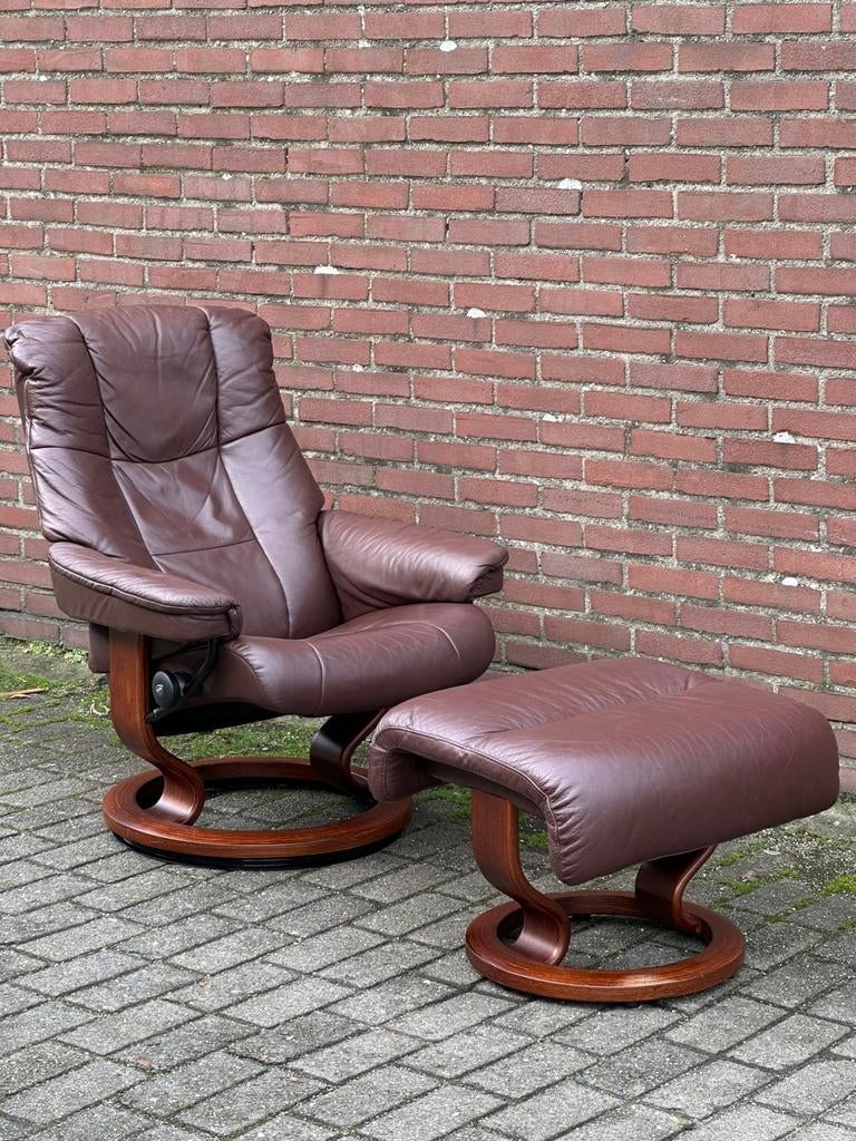Mooie Stressless Mayfair relaxfauteuil met voetbank, Ophalen, Zo goed als nieuw