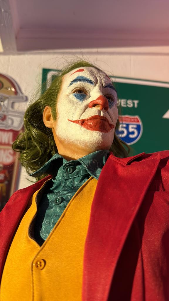 The Joker 1/2 - Queen Studios, Verzamelen, Ophalen, Nieuw, Film, Overige typen