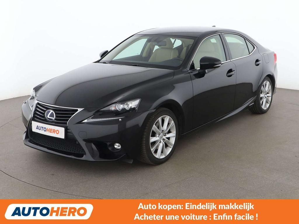 Lexus IS 300 IS 300h (bj 2016, automaat), Auto's, Lexus, Te koop, IS, ABS, Airbags, Airconditioning, Bluetooth, Boordcomputer