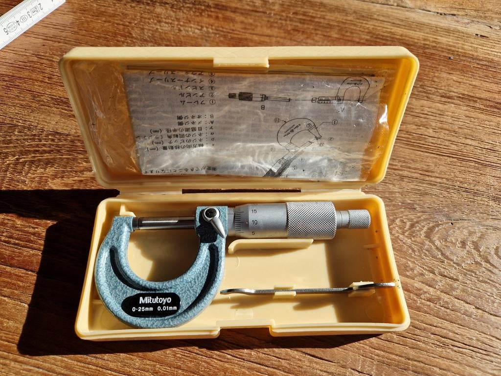 Mitutoyo micrometer 0-25mm 0.01mm, Ophalen of Verzenden