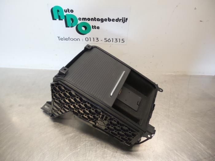 Console centrale d'un Audi Q5 (Q5 08-), Autos : Pièces & Accessoires, -, 3 mois de garantie, Utilisé, -