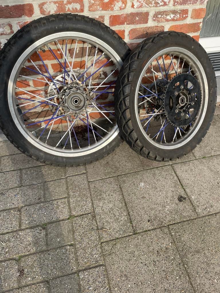 Enduro velgen + banden set, Ophalen, Banden en Velgen