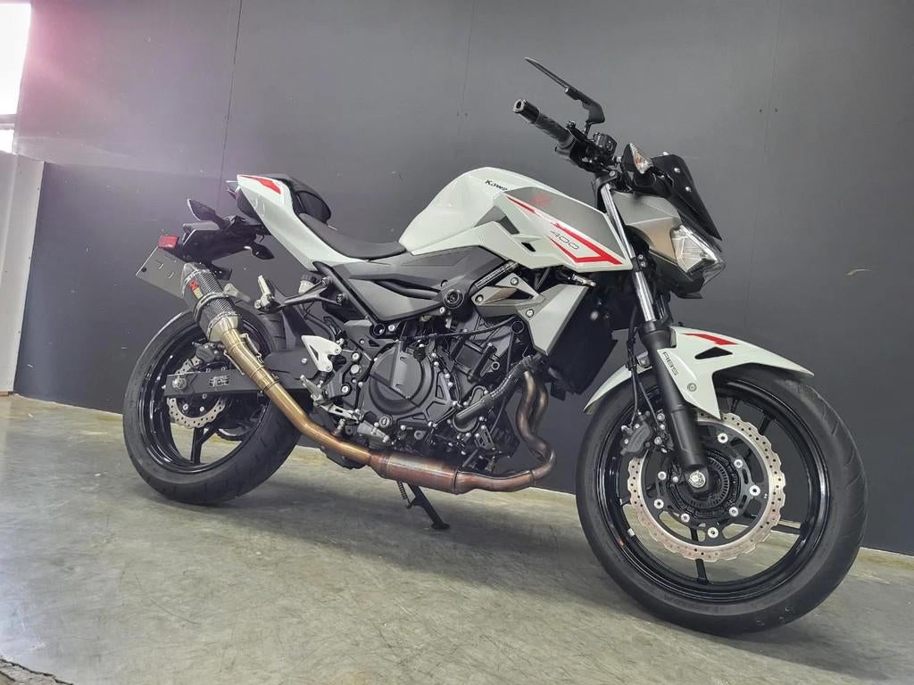 Kawasaki Z 400 speelse en lichte naked (bj 2024), Motoren, Motoren | Kawasaki, Bedrijf, Overig, 12 t/m 35 kW