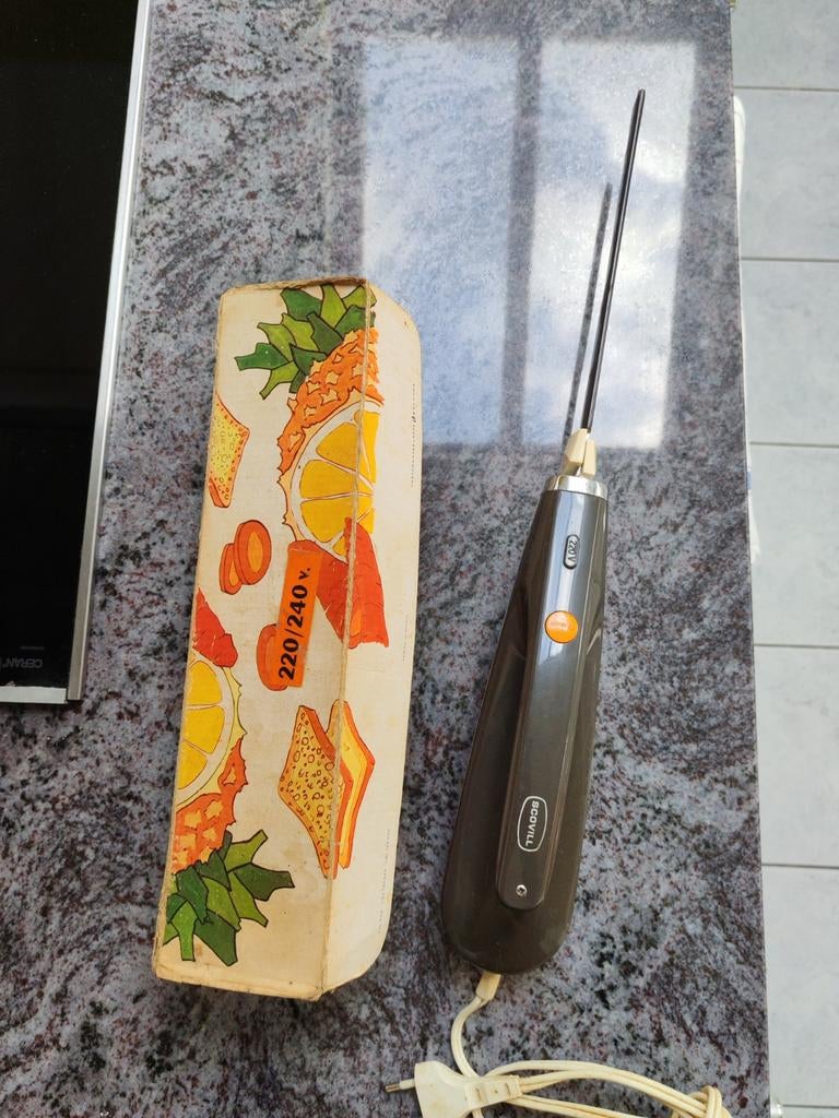 Couteau électrique Scovill (Seb), Enlèvement