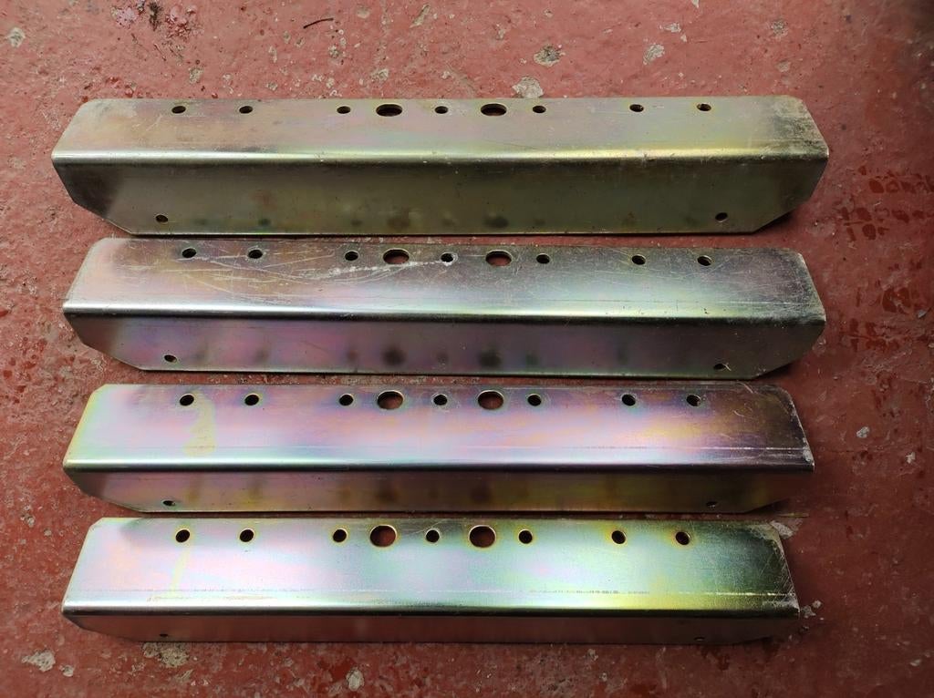 Cornières 90x90 mm acier traité, Bricolage & Construction, Métaux, Enlèvement