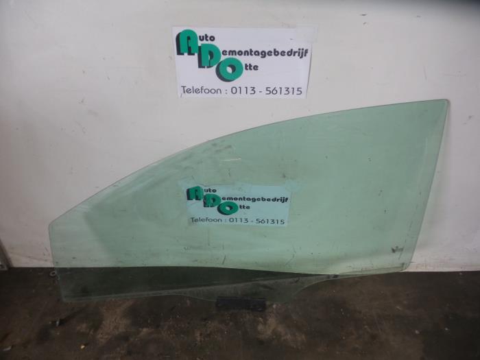 Vitre portière 2portes gauche d'un Volkswagen Fox (Fox 05-), Volkswagen, -, Utilisé, -