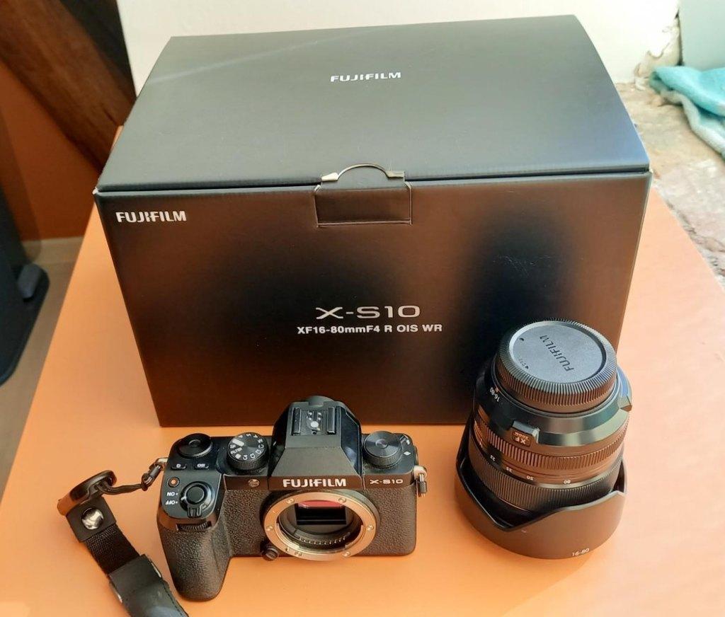 Fujifilm X-S10 met 16-80 F4 OIS WR, Audio, Tv en Foto, Fotocamera's Digitaal, Spiegelreflex, 26 Megapixel, Ophalen of Verzenden