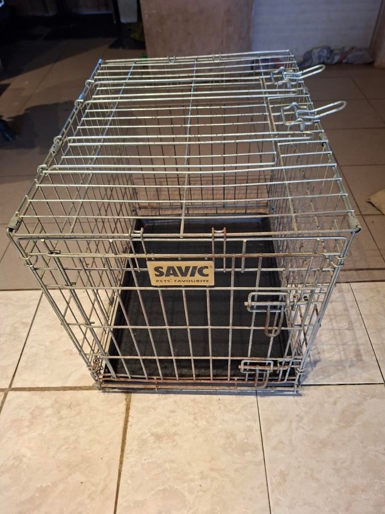 Te koop honden bench, Dieren en Toebehoren, Hondenhokken, Ophalen