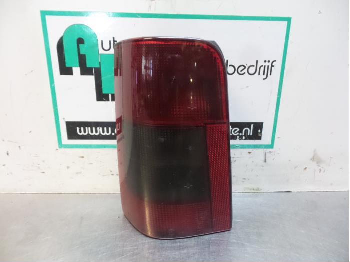 Achterlicht links van een Peugeot Partner (Partner 02-), Gebruikt, -, -, Ophalen of Verzenden