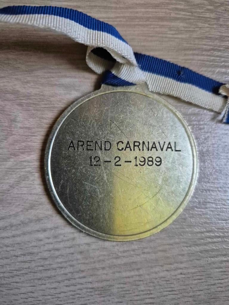 Carnaval medaille Arend carnaval 1989, Enlèvement ou Envoi