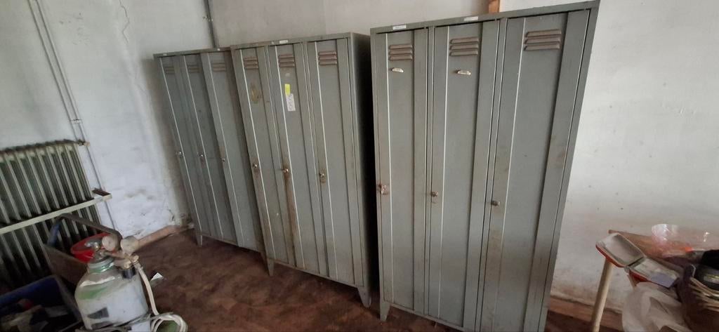 Industrial lockers (3 x 3), Huis en Inrichting, Ophalen