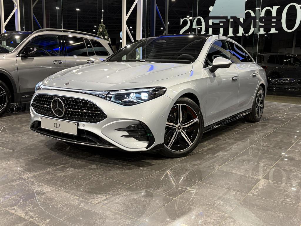 Mercedes-Benz CLA-Klasse 180 AMG Line (automatique), Autos, Achat, 4 portes, Entreprise, 115 g/km