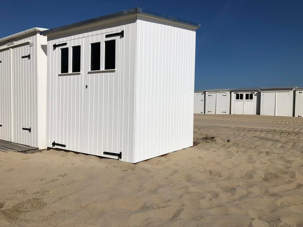 Nieuwe strandcabine