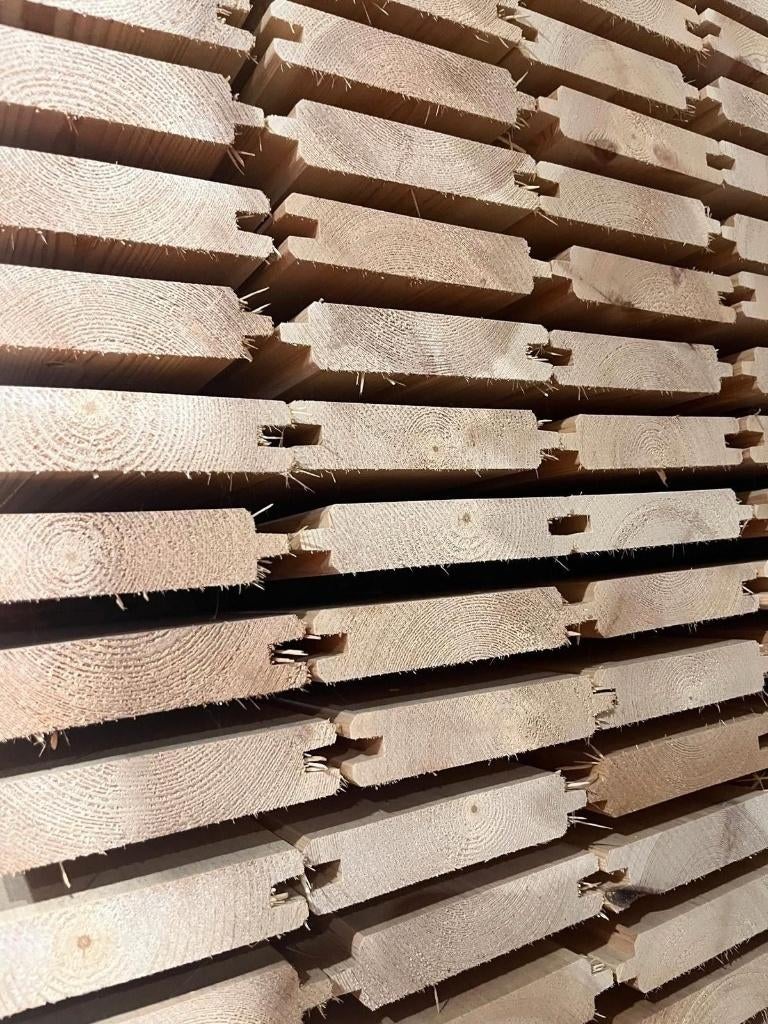 28x130mm lang 1,79m voor vloer wanden plafonds schutting, Ophalen, Nieuw