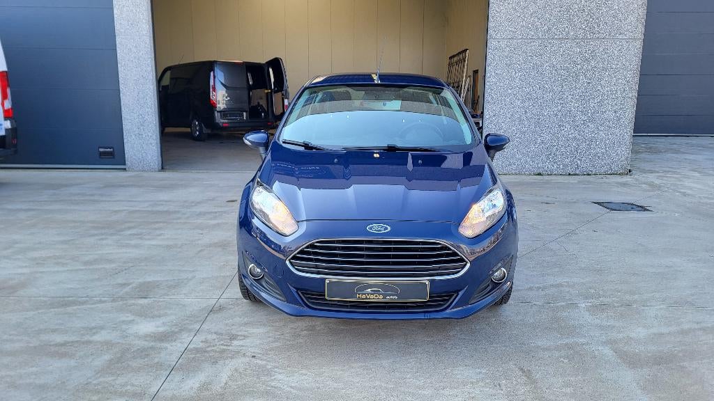 Ford Fiesta 1.2 Benzine Euro 5 van 2015 met 173.000km, Auto's, Voorwielaandrijving, Euro 5, Stof, Electronic Stability Program (ESP)