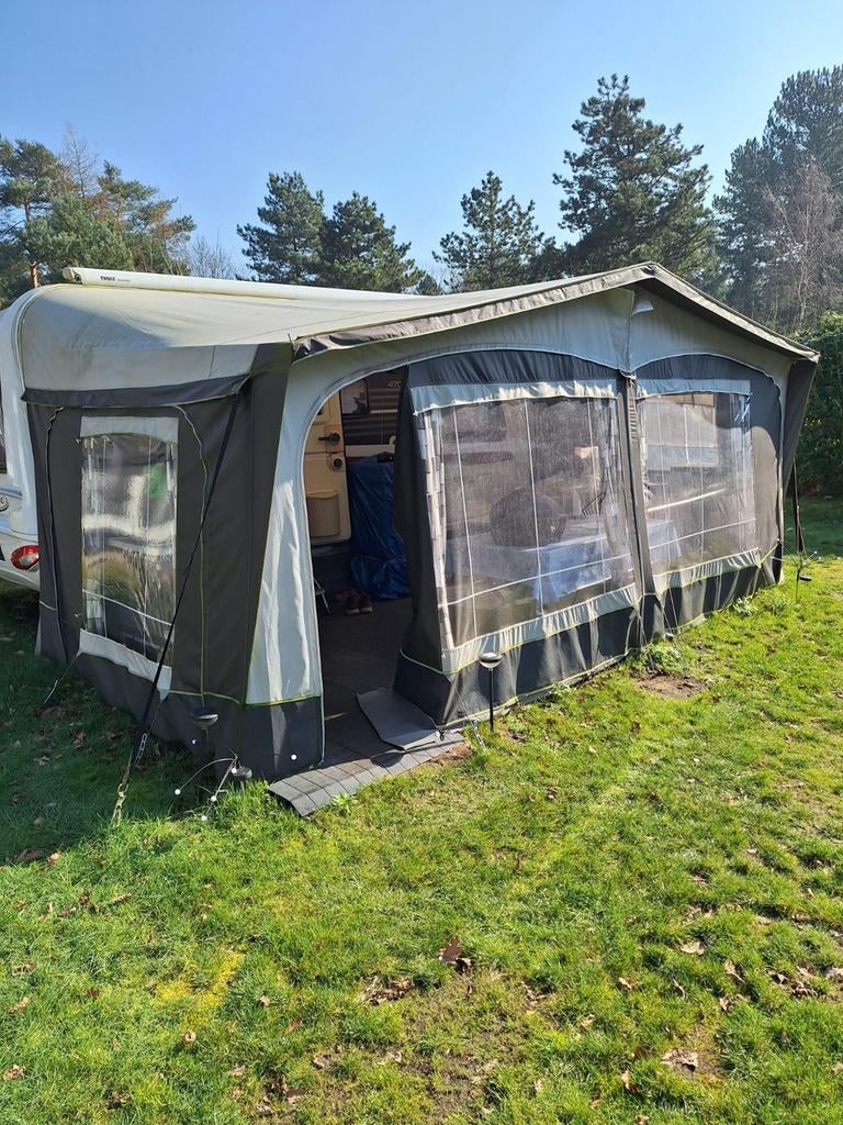 Voortent Dorema maat 13, Enlèvement, Dorema