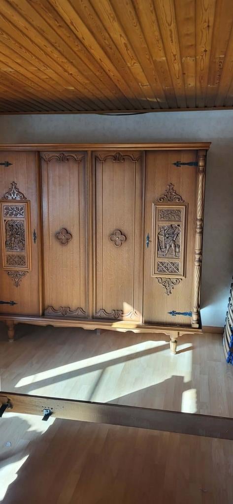 Antiek kasten, Ophalen