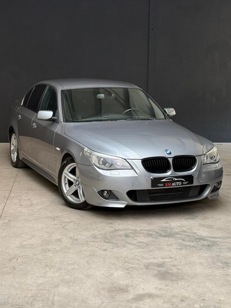 Bmw Serie 5 E60 Pack M 523i Benzine 6 cilinders, Auto's, Bedrijf, 5 deurs, Euro 4, 5 Reeks