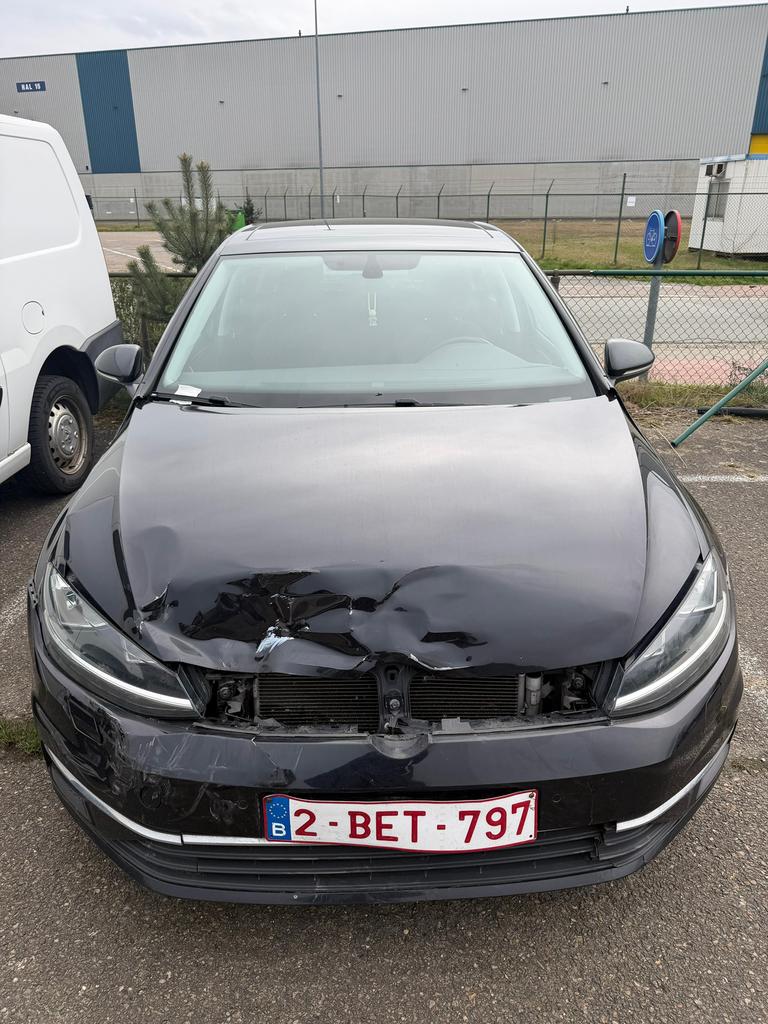 Volkswagen Golf 7.5 2.0 TDI DSG - EXPORT / HANDELAAR, Auto's, Alcantara, Zwart, 5 deurs, Te koop