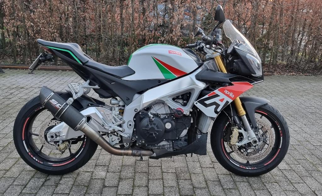 Aprilia Tuono 1000 V4 Factory