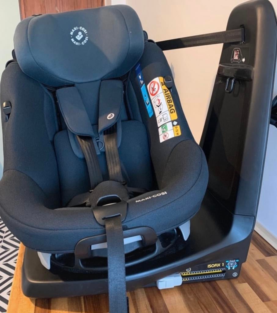 Maxi Cosi AxissFix draaibare 360 autostoel 2x, Kinderen en Baby's, Autostoeltjes, Zo goed als nieuw, Maxi-Cosi, 9 t/m 18 kg, Isofix