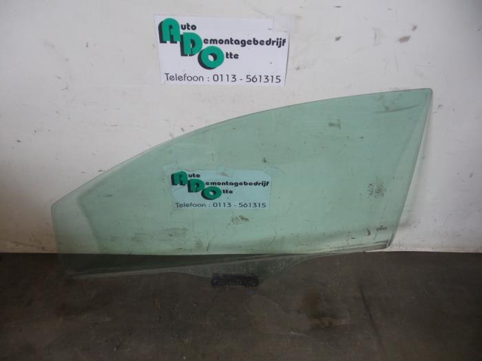 Vitre portière 2portes gauche d'un Volkswagen Fox (Fox 05-), Volkswagen, -, 3 mois de garantie, Utilisé