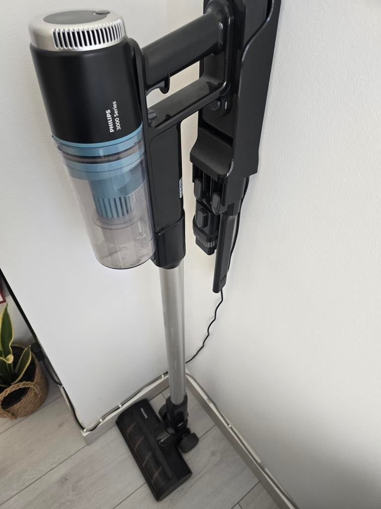 Steelstofzuiger Philips met ledlamp, Elektronische apparatuur, Stofzuigers, Ophalen, Stofzuiger