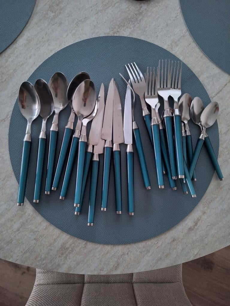 Ménagère de 24 couverts, Maison & Meubles, Cuisine | Couverts, Enlèvement