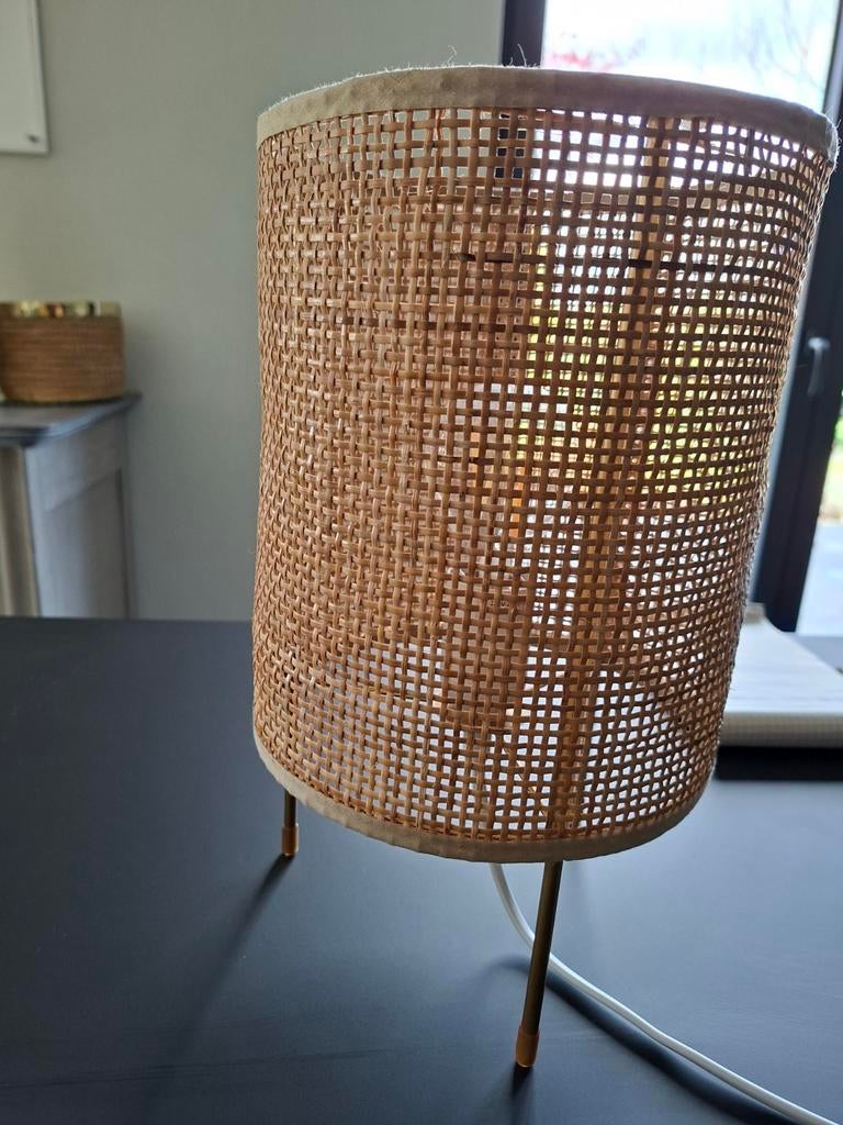 Tafel- of bedlamp, riet en messing., Ophalen of Verzenden