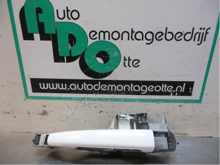 Poignée portière 4portes avant gauche d'un Citroen C3 (C3, Autos : Pièces & Accessoires, -, 3 mois de garantie, Utilisé, -