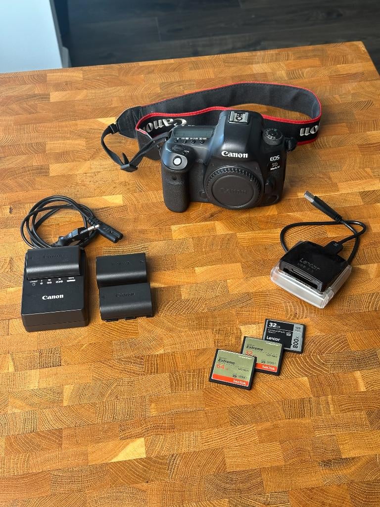 Canon 5D mark IV ( 4 ) - extra batterij en kaart, Audio, Tv en Foto, Fotocamera's Digitaal, Gebruikt, Spiegelreflex, Canon, Geen optische zoom
