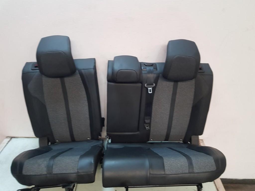 BANQUETTE ARRIÈRE Peugeot 3008 II (M4 / MC / MJ / MR), Dhr. J. Ham, Administratie@autoham.nl, Utilisé, Peugeot