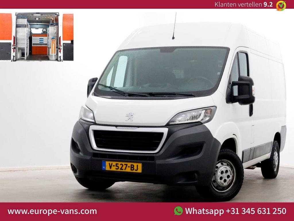 Peugeot Boxer 2.0 BlueHDI E6 130pk L1H2 Premium Navi/Camera/, Autos, Camionnettes & Utilitaires, Achat, Entreprise, Diesel, Electronic Stability Program (ESP)