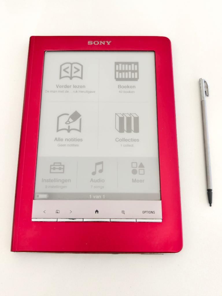 Sony Reader Touch Edition PRS-600 Red/Silver, Informatique & Logiciels, E-readers, Utilisé, Écran tactile, Enlèvement