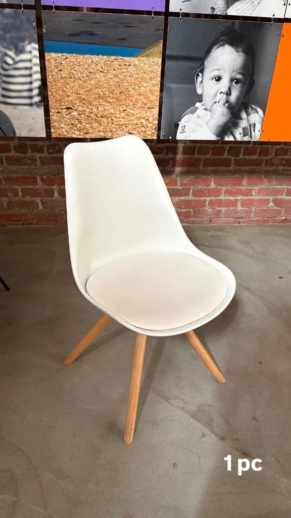 Set van 4 witte stoelen - perfecte staat - Elsene - 50€/st, Ophalen, Zo goed als nieuw, Wit, Bureaustoel
