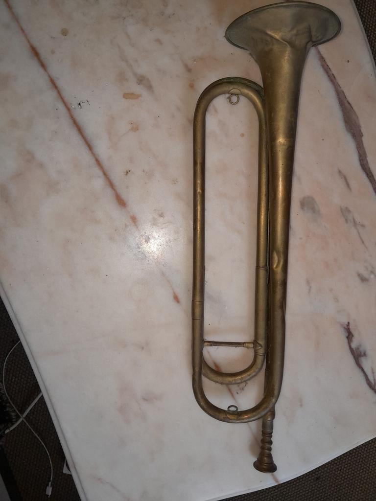 OUDE MILITAIRE BUGEL, Verzamelen