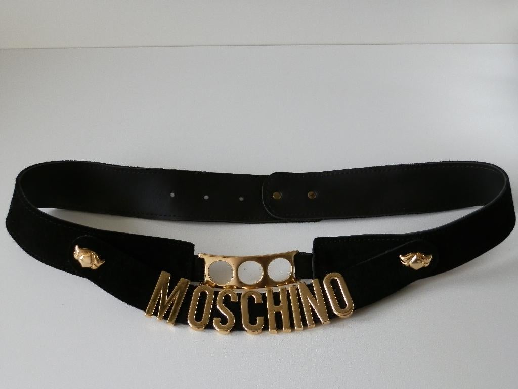 Moschino riem of ceintuur . Vintage. Madonna., Kleding | Dames, 3 tot 5 cm, Echt leder, 90 tot 100 cm, Tailleriem