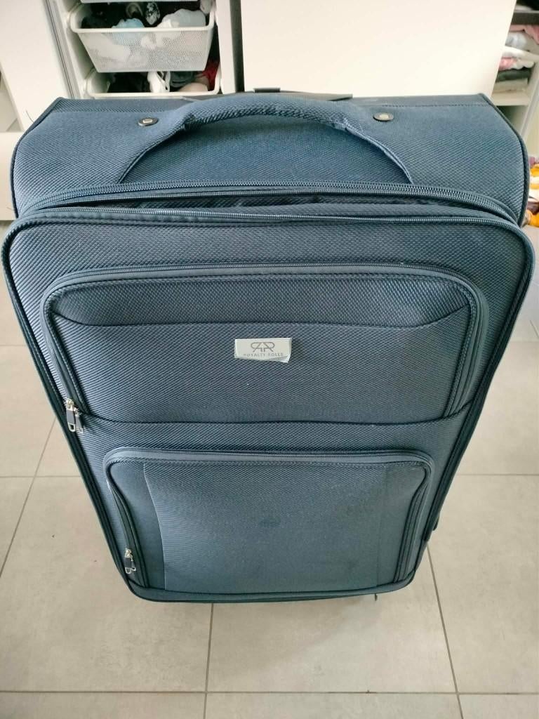 grote reiskoffer nieuwe staat kleur blauw niet gebruikt, Handtassen en Accessoires, Koffers, Ophalen, Wieltjes, Nieuw, 70 cm of meer