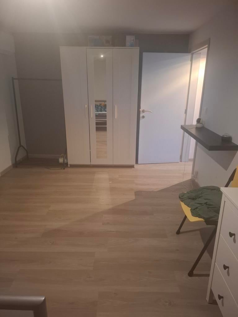 À vendre commode et garde-robe plus lit, Enlèvement ou Envoi