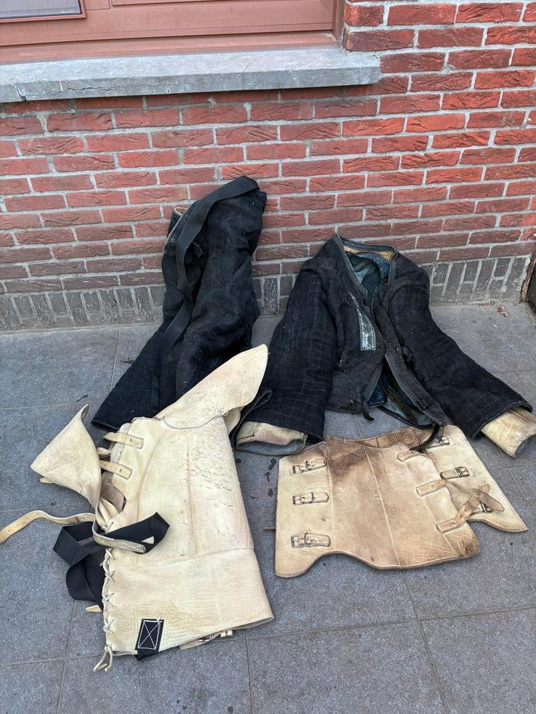 Bijtpak Theuerzeit leer/jute, Enlèvement, Comme neuf