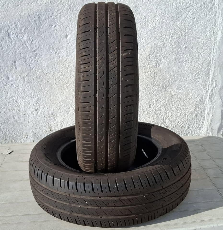 2 très bons pneus Barum Bavuris 5 (195/65 R15), Autos : Pièces & Accessoires, Véhicule de tourisme, Pneus été, Pneu(s), Enlèvement