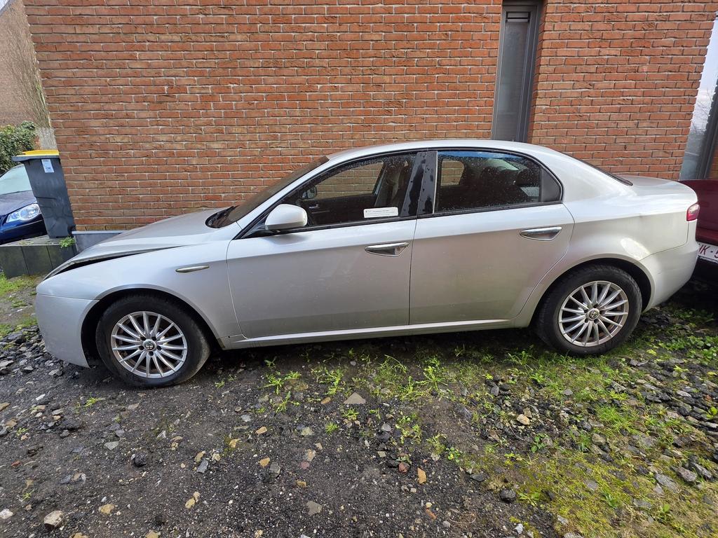 Piece alfa 159 1.9 jtdm, Autos, Particulier, Achat