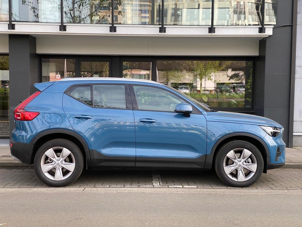 Volvo XC40 Hybrid neuf - 10/2024 - < 2.000 km, Autos, Volvo, Cuir, Achat, Euro 6, 1688 kg