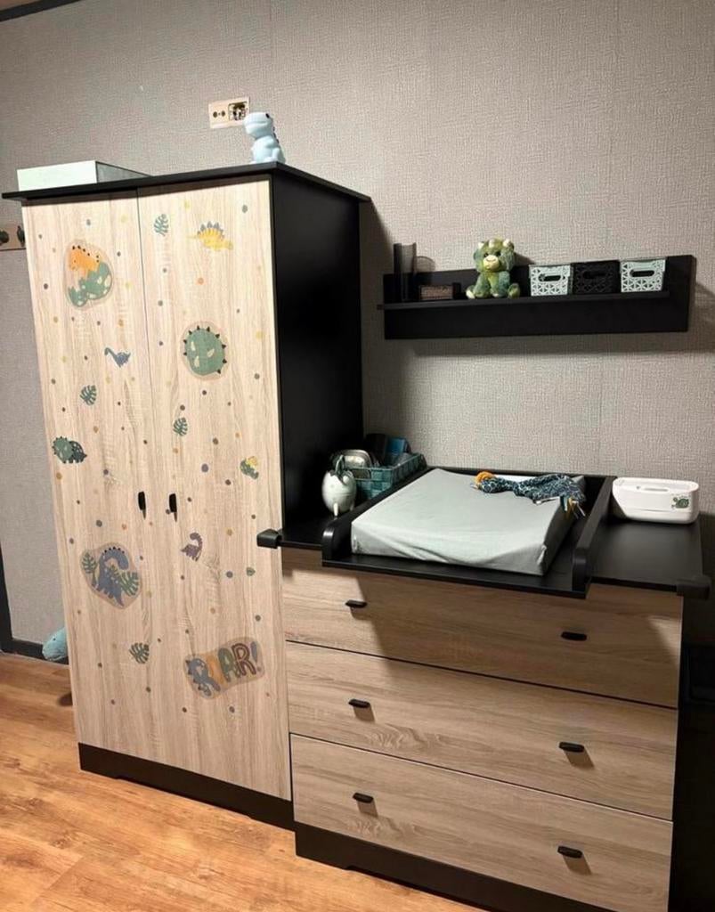Volledige babykamer met toebehoren!, Kinderen en Baby's, Ophalen, Zo goed als nieuw, Commode