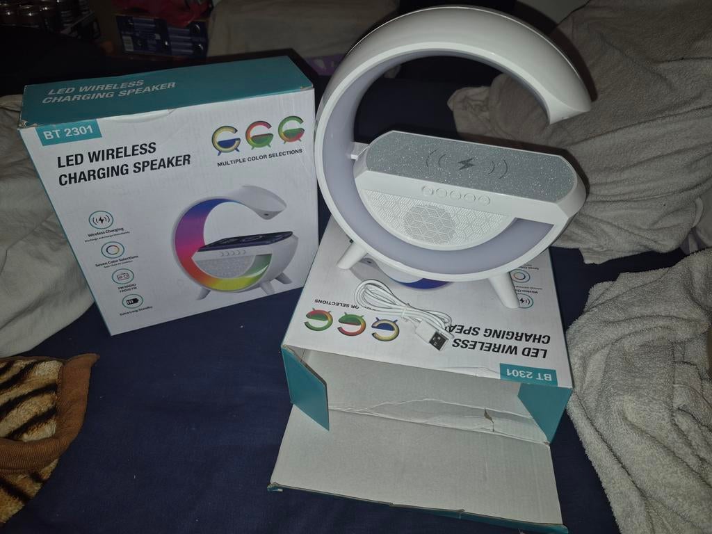 Te koop 2 stuks prijs overeen te komen af te halen in mol, Ophalen