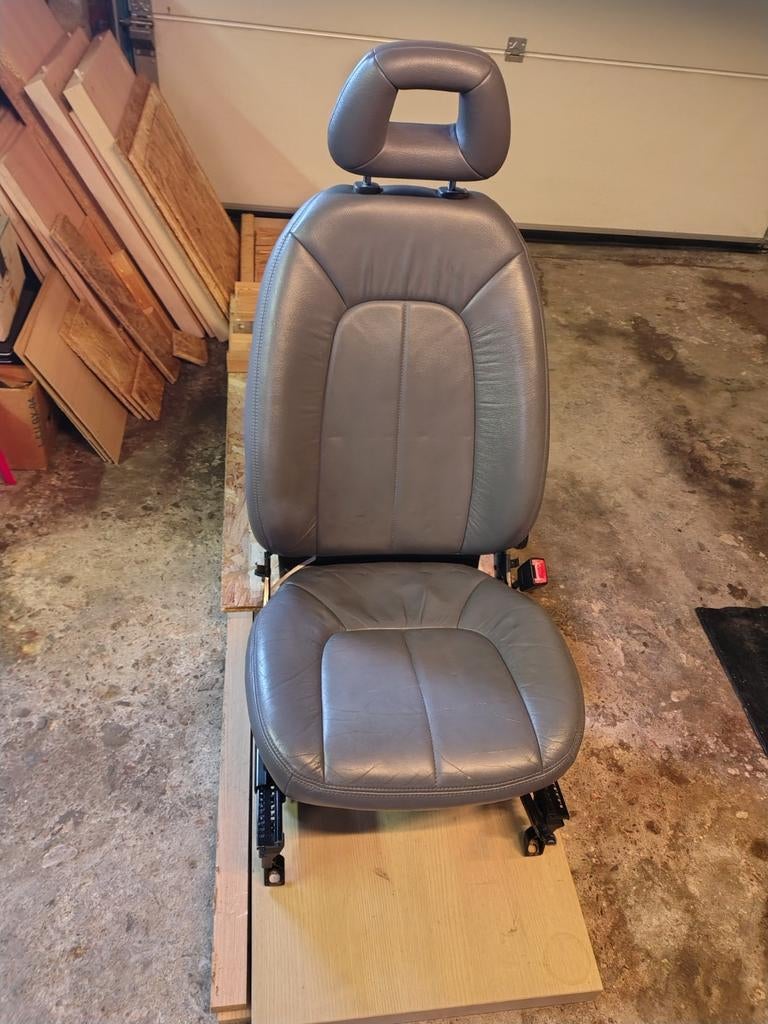 Auto stoel Mercedes GRATIS!!!!, Ophalen